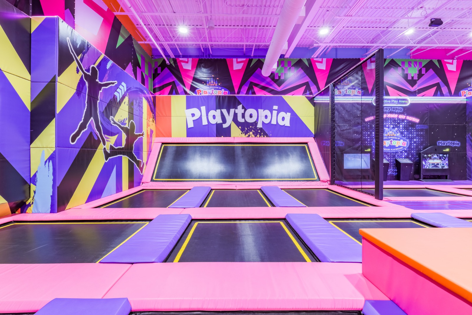 Parallel trampoline lanes for high-energy jumping.