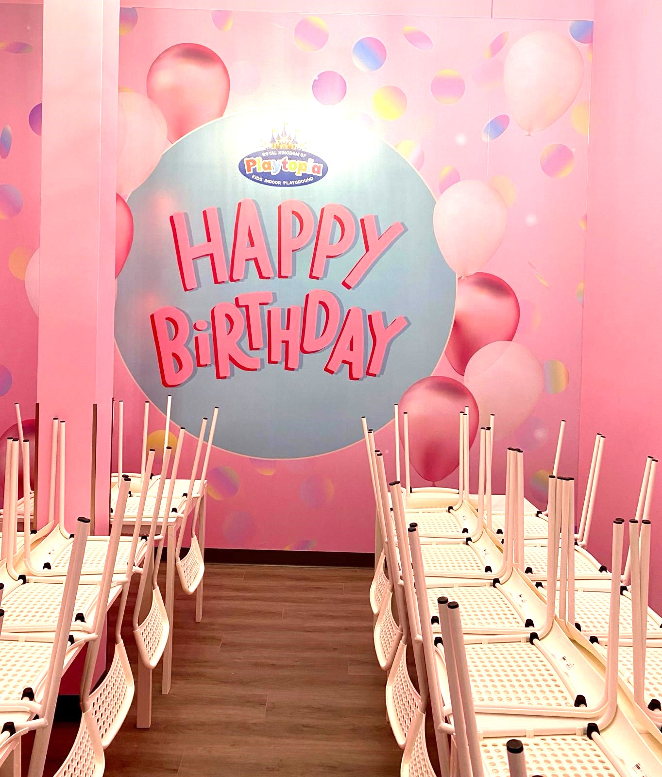 Beauty Parlour themed private birthday party room in pink.